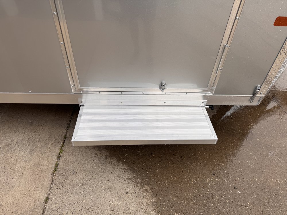 2026 NEO Trailers 8.5X20 Aluminum NAUX Enclosed Cargo Trailer