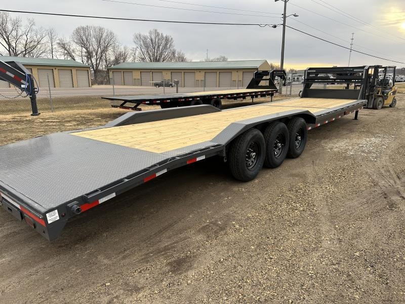 2025 Lamar Trailers 102X36 Gooseneck Car Hauler