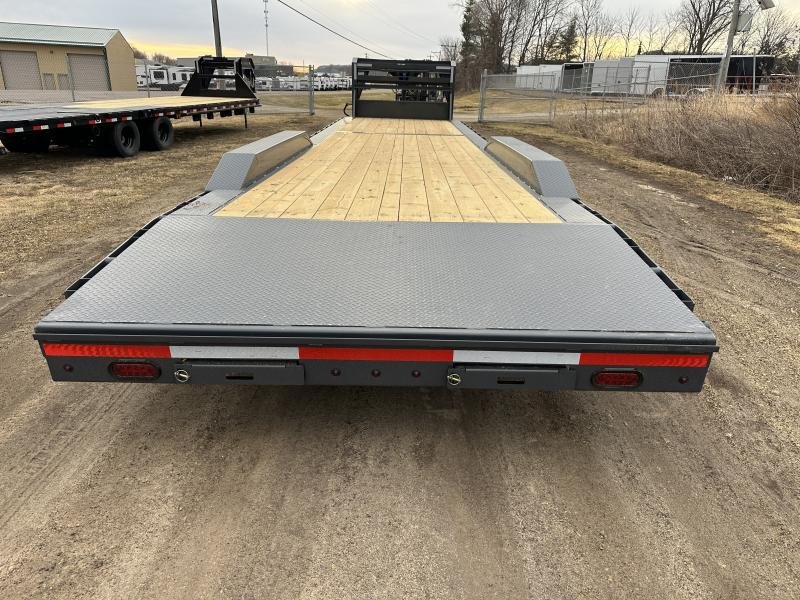 2025 Lamar Trailers 102X36 Gooseneck Car Hauler