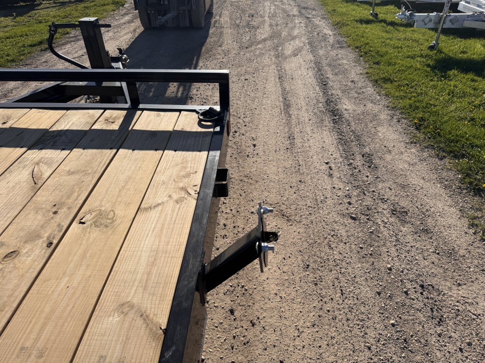 2025 Load Trail 83X20 Car Hauler