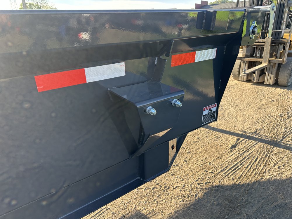 2025 Lamar Trailers 83X16 Dump Trailer
