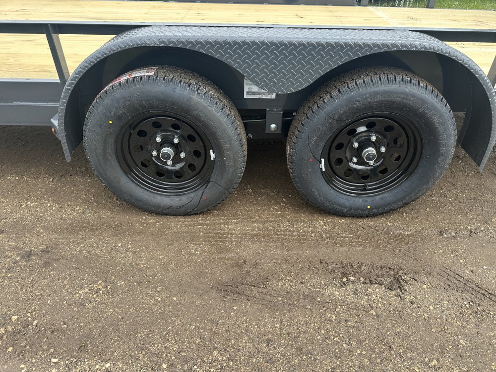 2025 Lamar Trailers 83X18 Utility Trailer