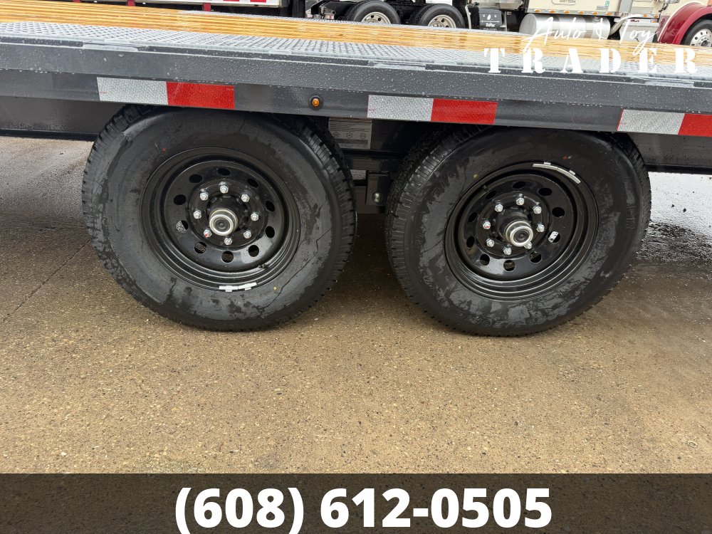 2026 Lamar Trailers 102X24 Deckover Trailer