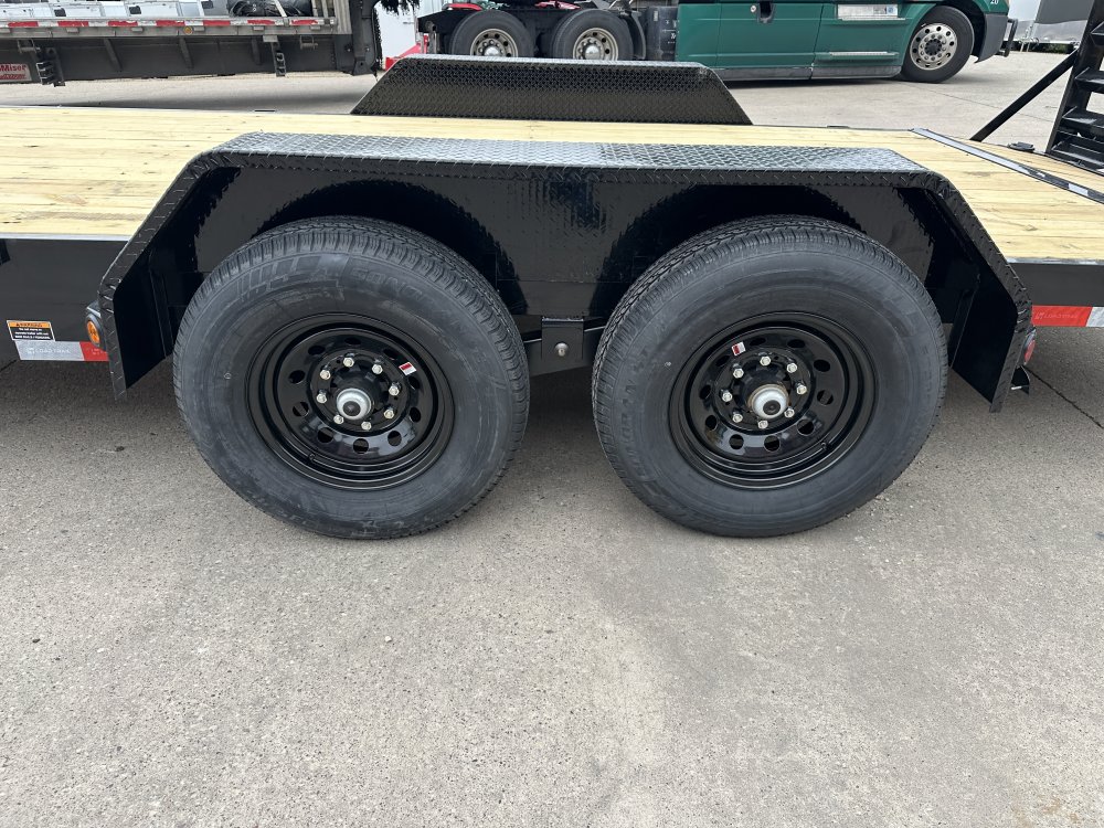 2025 Load Trail 83X20 Car Hauler