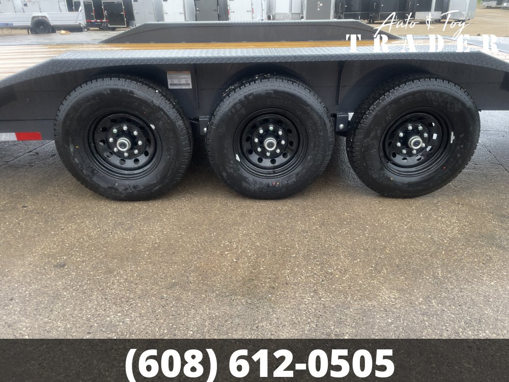 2026 Lamar Trailers 102X32 Gooseneck Car Hauler Trailer