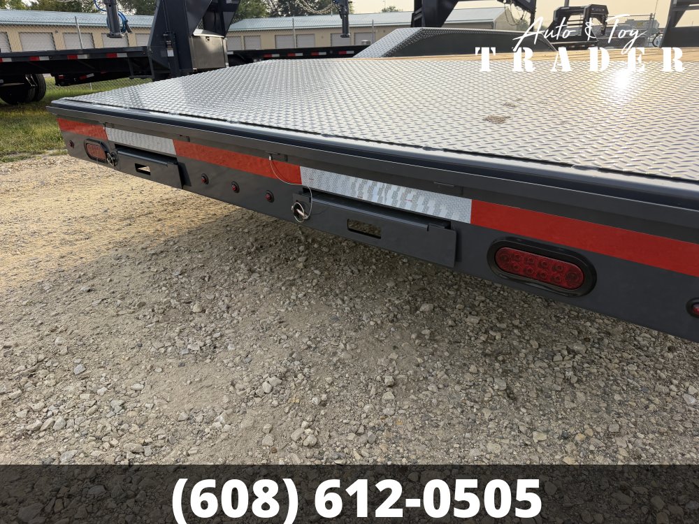 2027 Lamar Trailers 102X36 Gooseneck Car Hauler Trailer