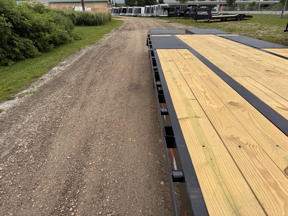2025 Load Trail 102X28 Gooseneck Deckover Trailer