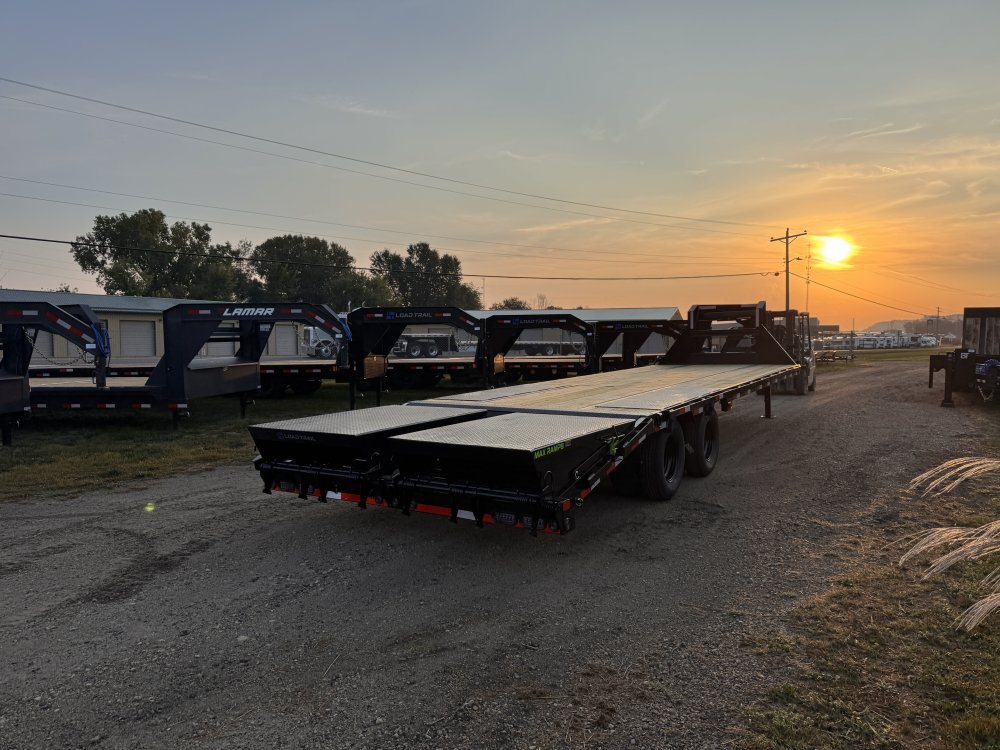 2026 Load Trail 102X30 Gooseneck Deckover Equipment Trailer