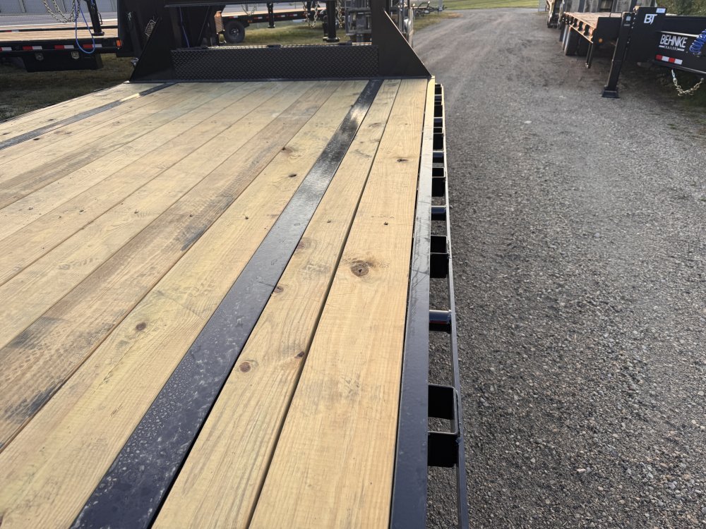 2026 Load Trail 102X25 Gooseneck Deckover Trailer