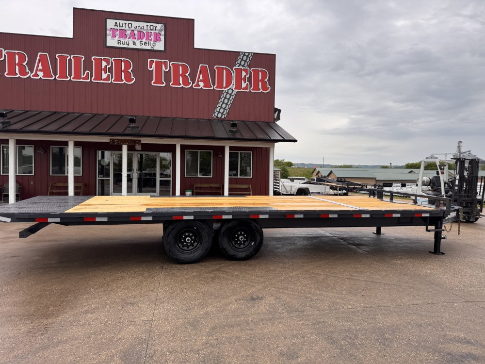 2025 Lamar Trailers 102X24 Tilt Deck Deckover Trailer