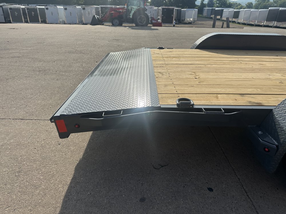 2026 Lamar Trailers 83X18 Car Hauler