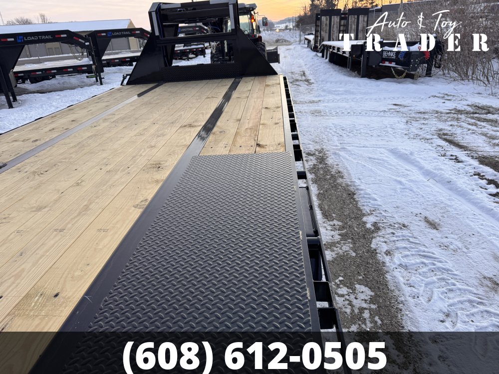 2026 Load Trail 102X25 Gooseneck Deckover Trailer