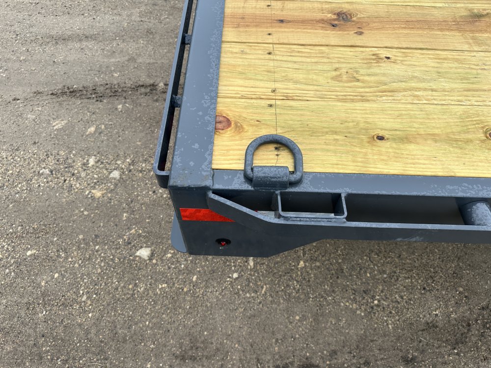 2025 Lamar Trailers 102X20 Deckover Trailer