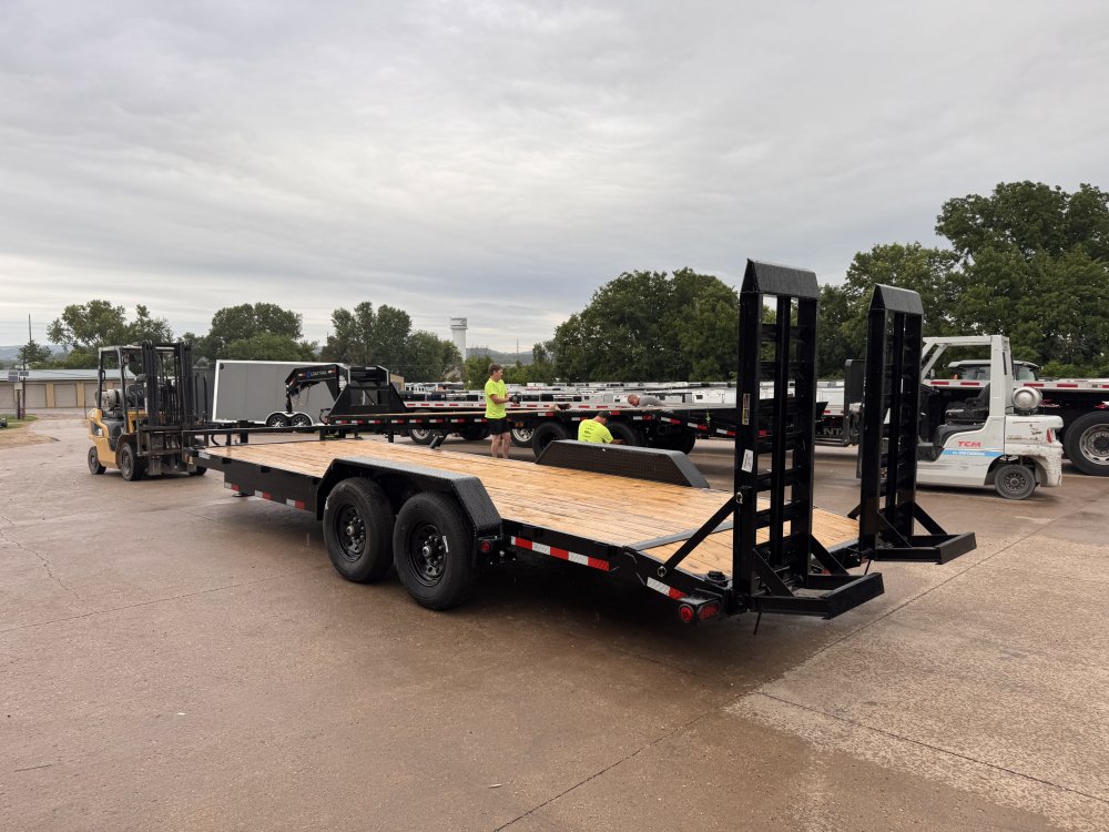 2025 Load Trail 83X22 Car Hauler
