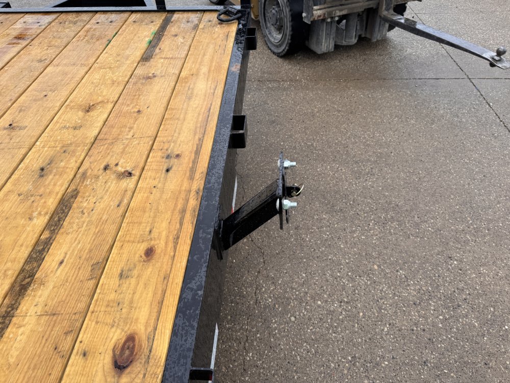 2025 Load Trail 83X22 Car Hauler