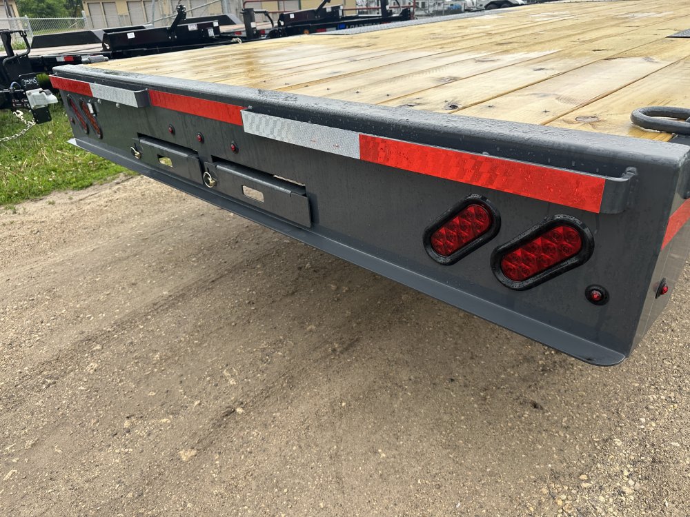 2025 Lamar Trailers 102X22 Deckover Trailer