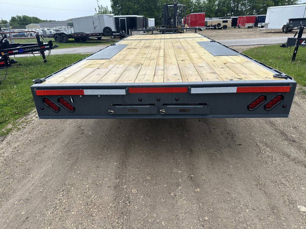2025 Lamar Trailers 102X22 Deckover Trailer