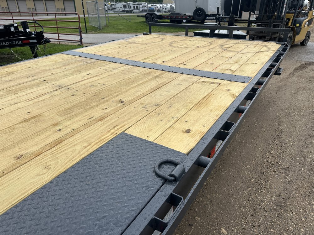 2025 Lamar Trailers 102X22 Deckover Trailer