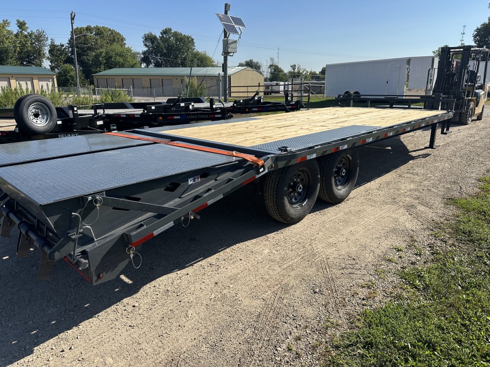 2026 Lamar Trailers 102X22 Deckover Trailer