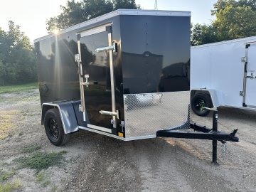 2026 Cross Trailers 5X8 Beta Cargo / Enclosed Trailer