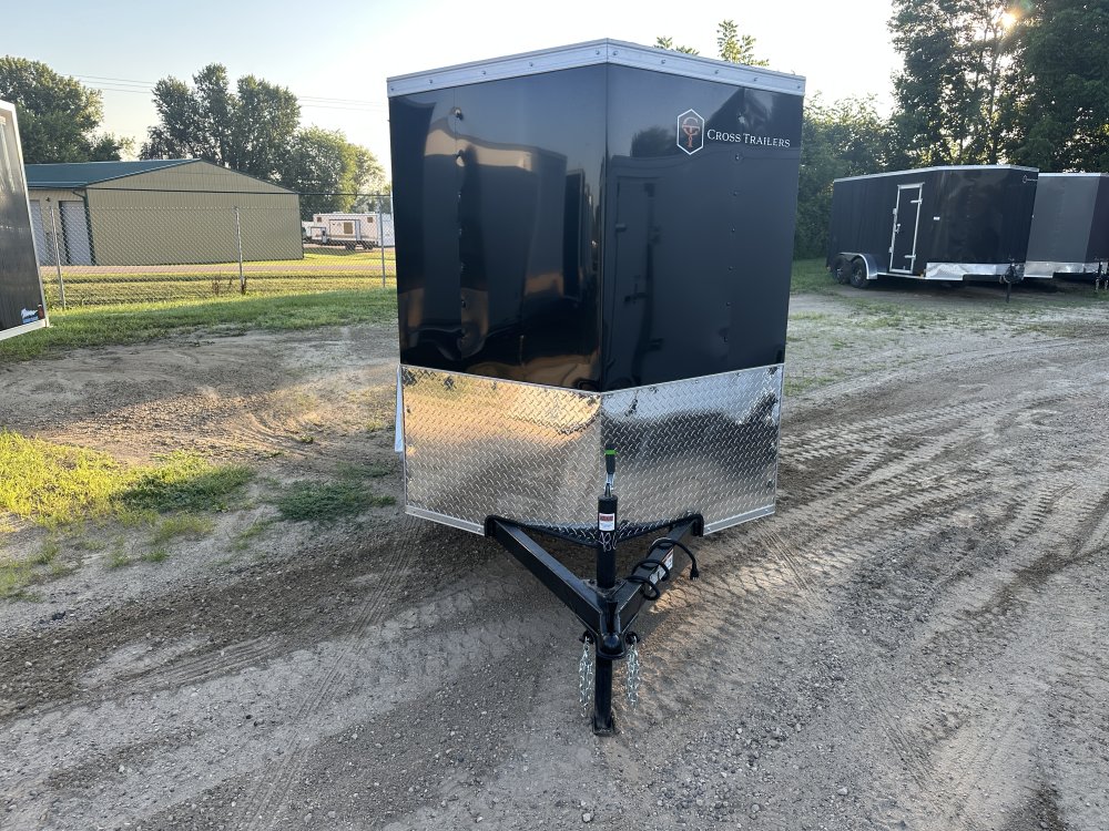 2026 Cross Trailers 5X8 Beta Cargo / Enclosed Trailer