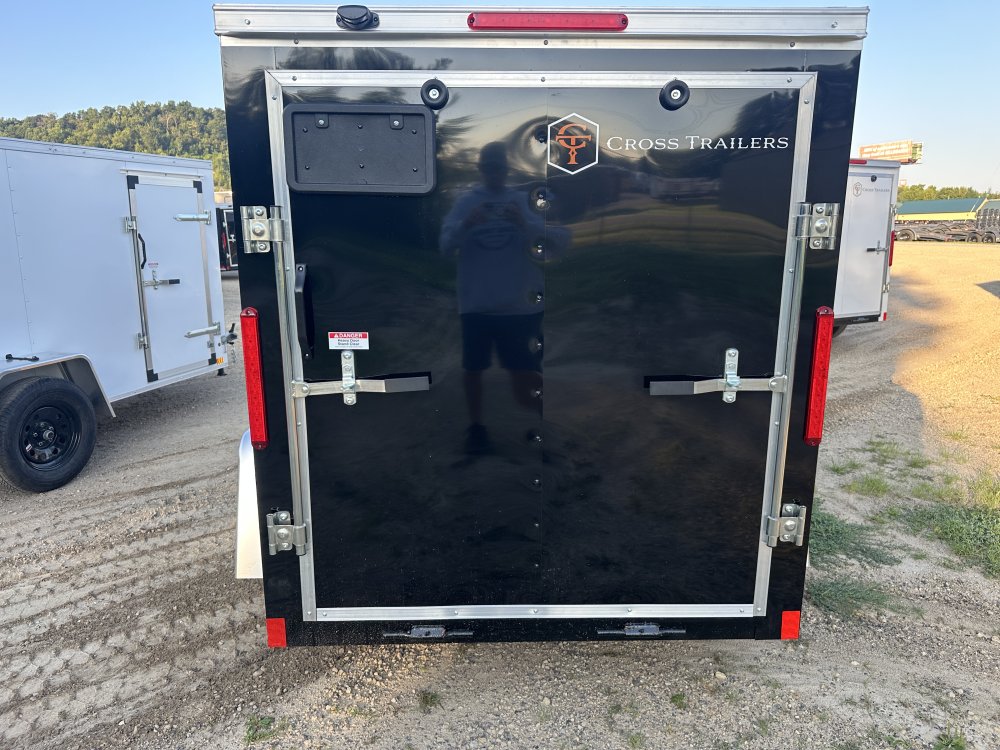 2026 Cross Trailers 5X8 Beta Cargo / Enclosed Trailer