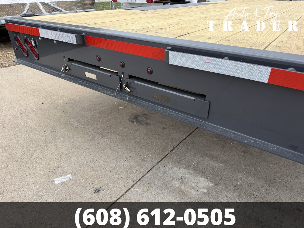 2026 Lamar Trailers 102X20 Deckover Trailer