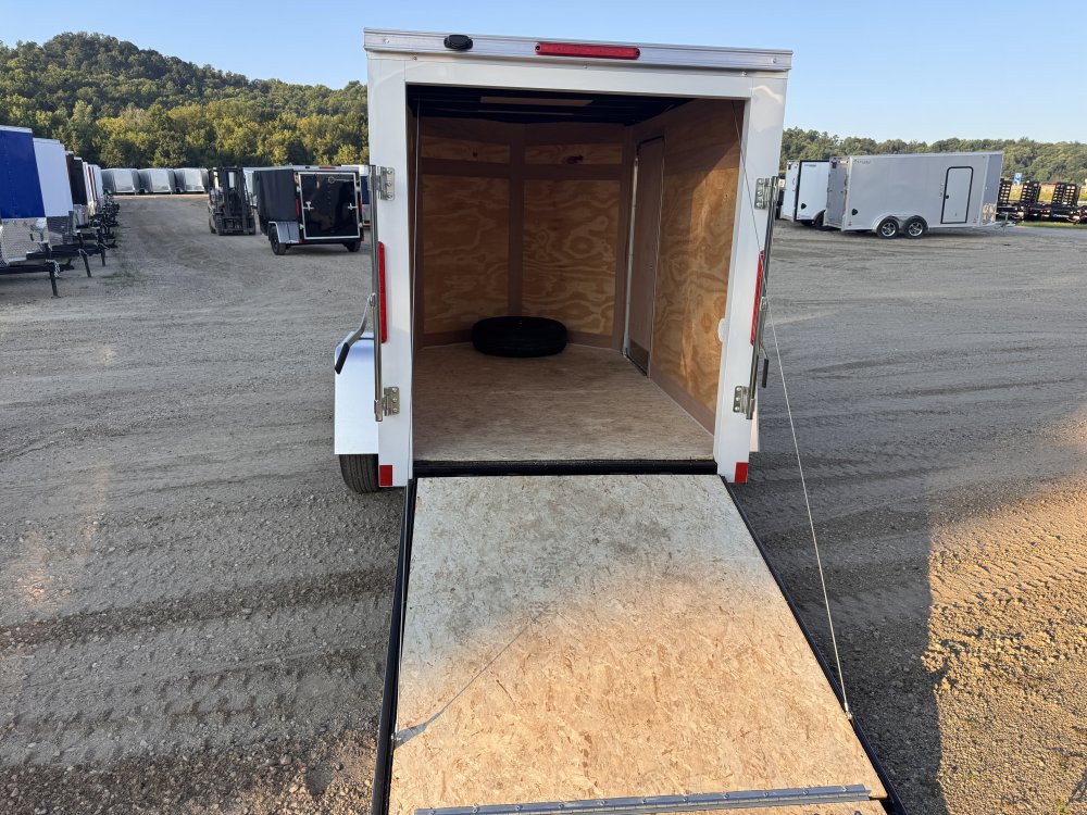 2026 Cross Trailers 5X8 Beta Cargo / Enclosed Trailer