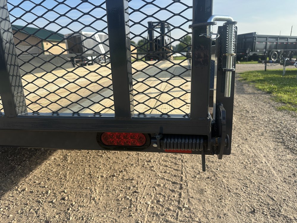 2026 Lamar Trailers 83X18 Utility Trailer