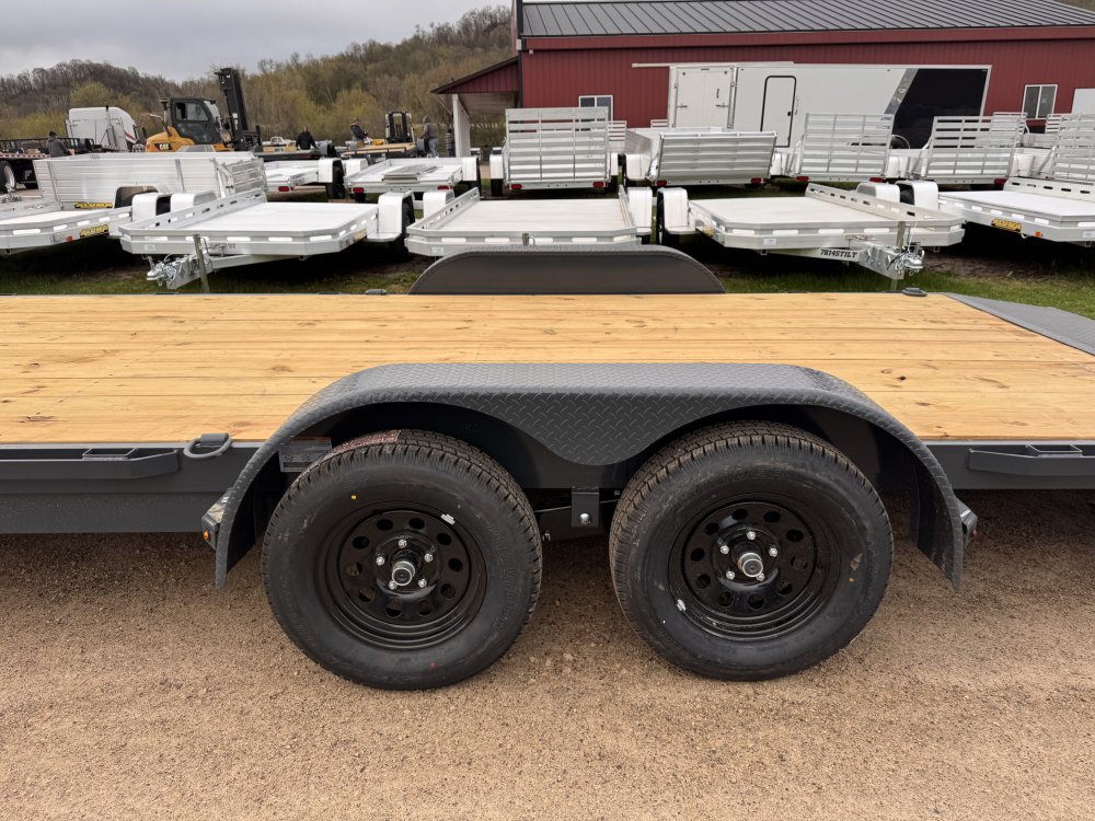 2025 Lamar Trailers 83X22 Car Hauler