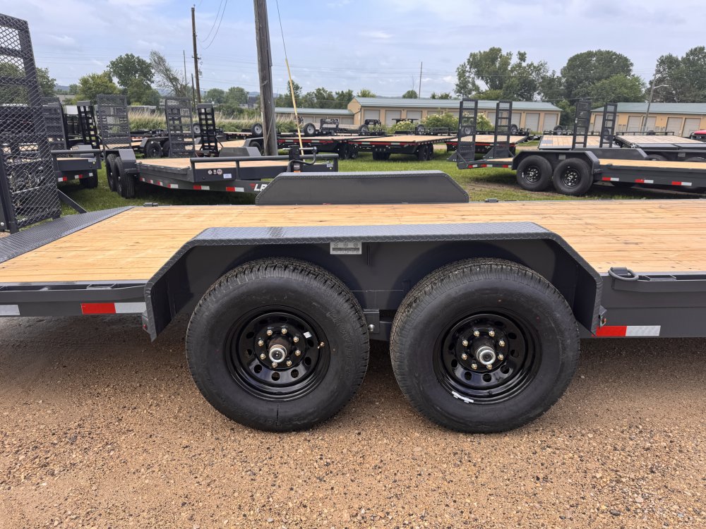 2025 Lamar Trailers 83X22 Car Hauler Trailer
