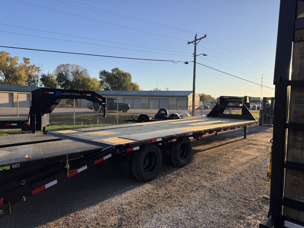 2026 Load Trail 102X32 Gooseneck Deckover Trailer