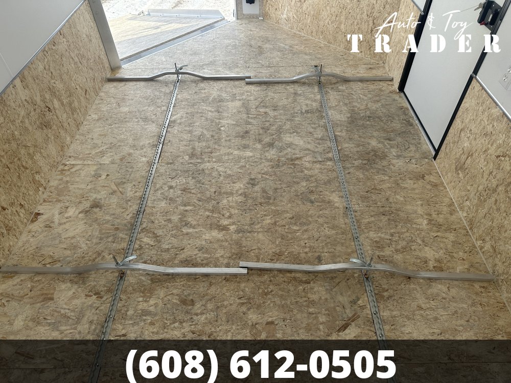 2026 LEGEND 8X24 DELUXE SNOW