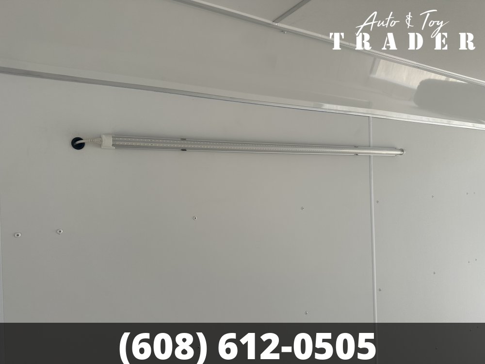 2026 LEGEND 8X24 DELUXE SNOW