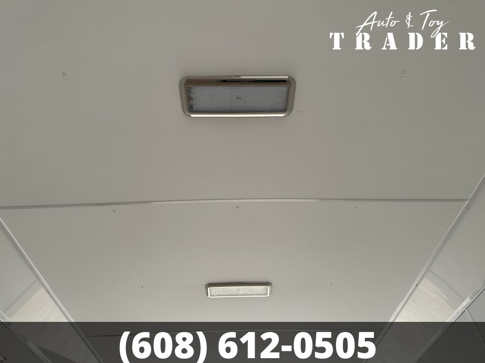 2026 LEGEND 8X24 DELUXE SNOW