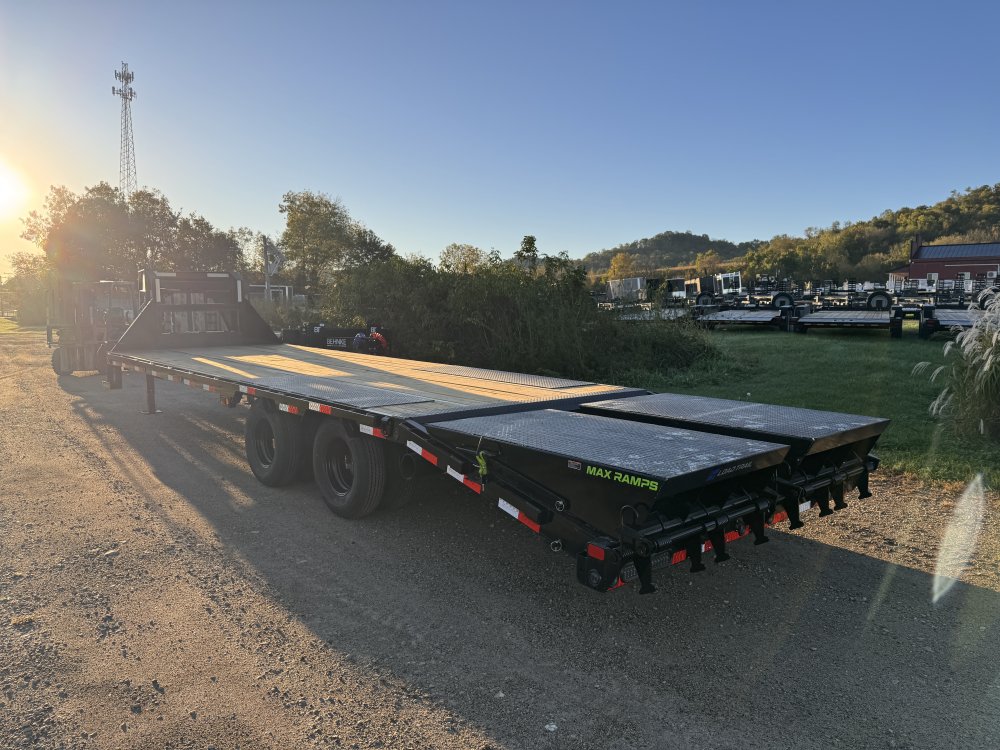 2026 Load Trail 102X28 Gooseneck Deckover Trailer