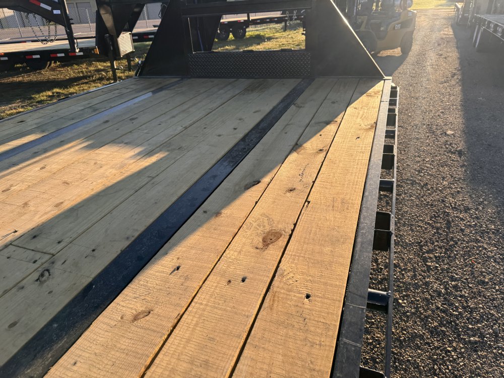 2026 Load Trail 102X28 Gooseneck Deckover Trailer