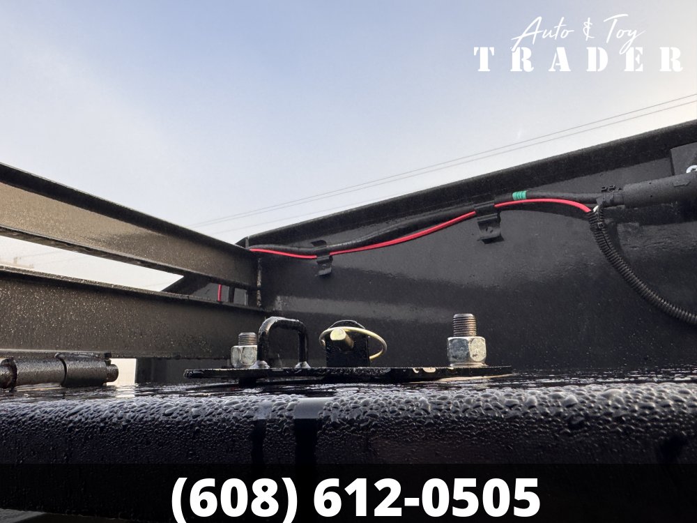 2027 Load Trail 102X30 Gooseneck Deckover Trailer