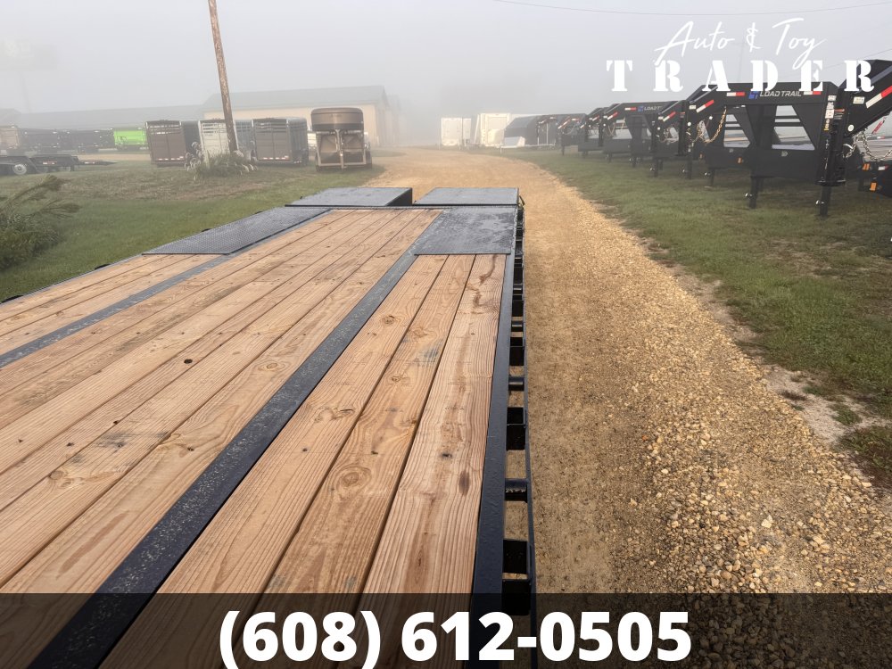 2027 Load Trail 102X30 Gooseneck Deckover Trailer