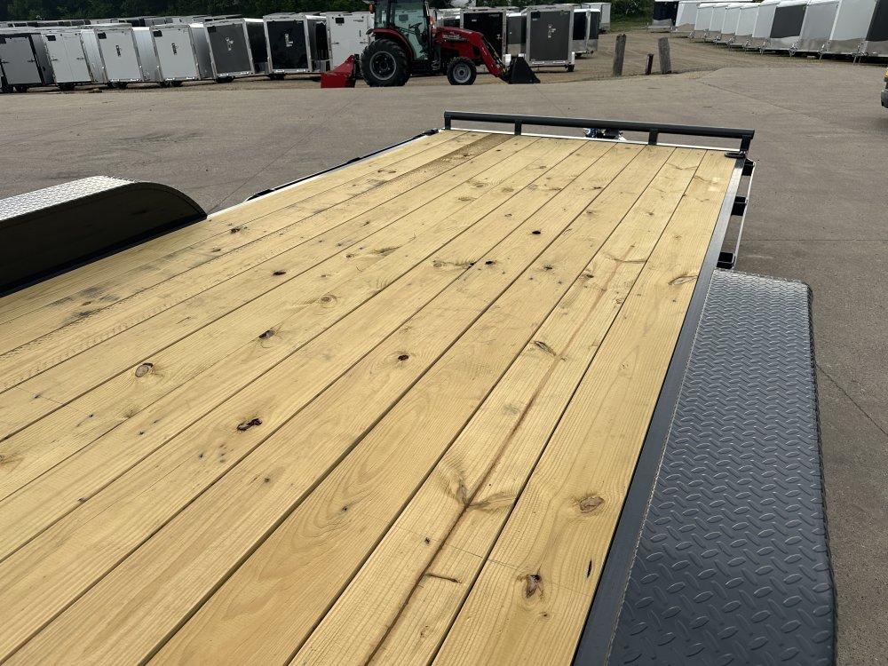 2025 Lamar Trailers 83X18 Car Hauler