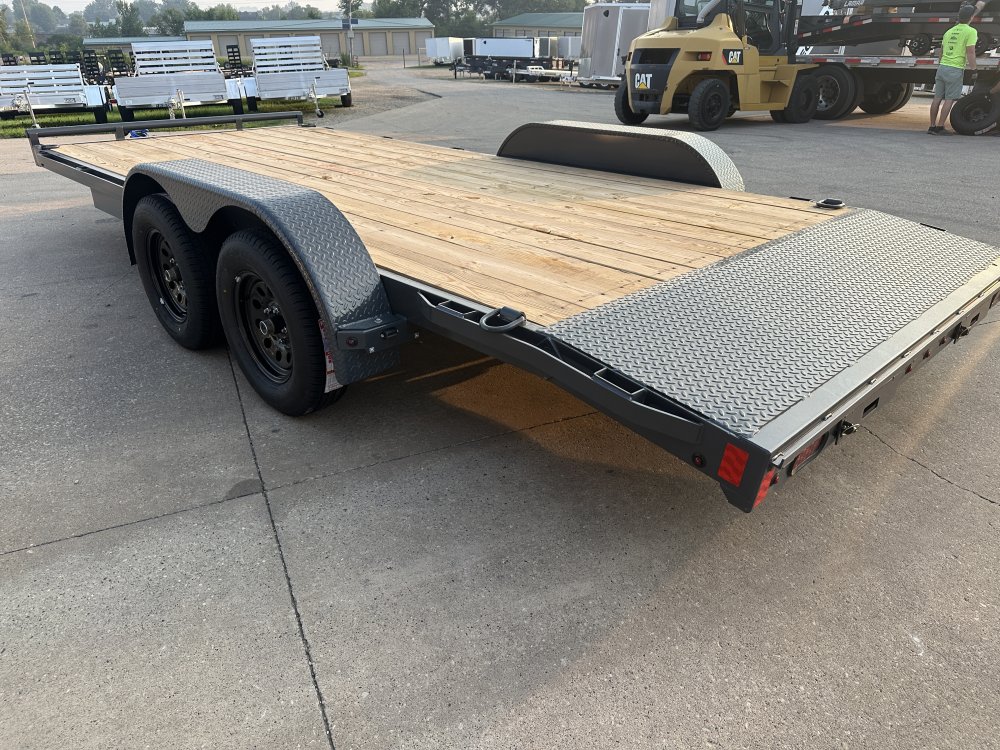 2026 Lamar Trailers 83X18 Car Hauler