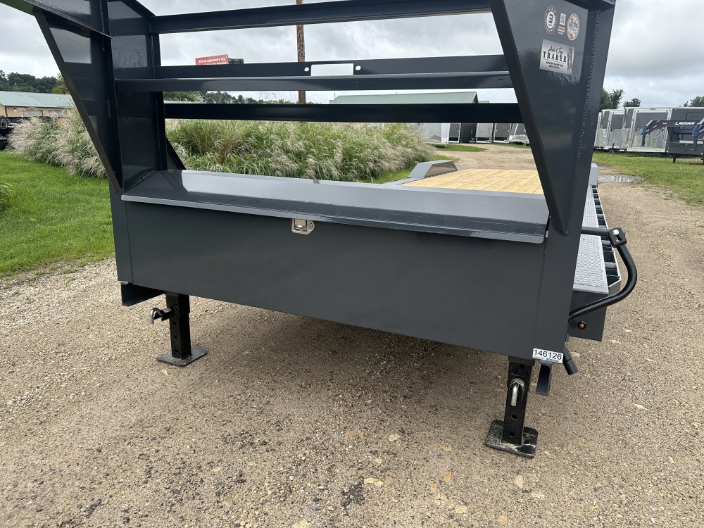 2026 Lamar Trailers 102X32 Gooseneck Car Hauler Trailer