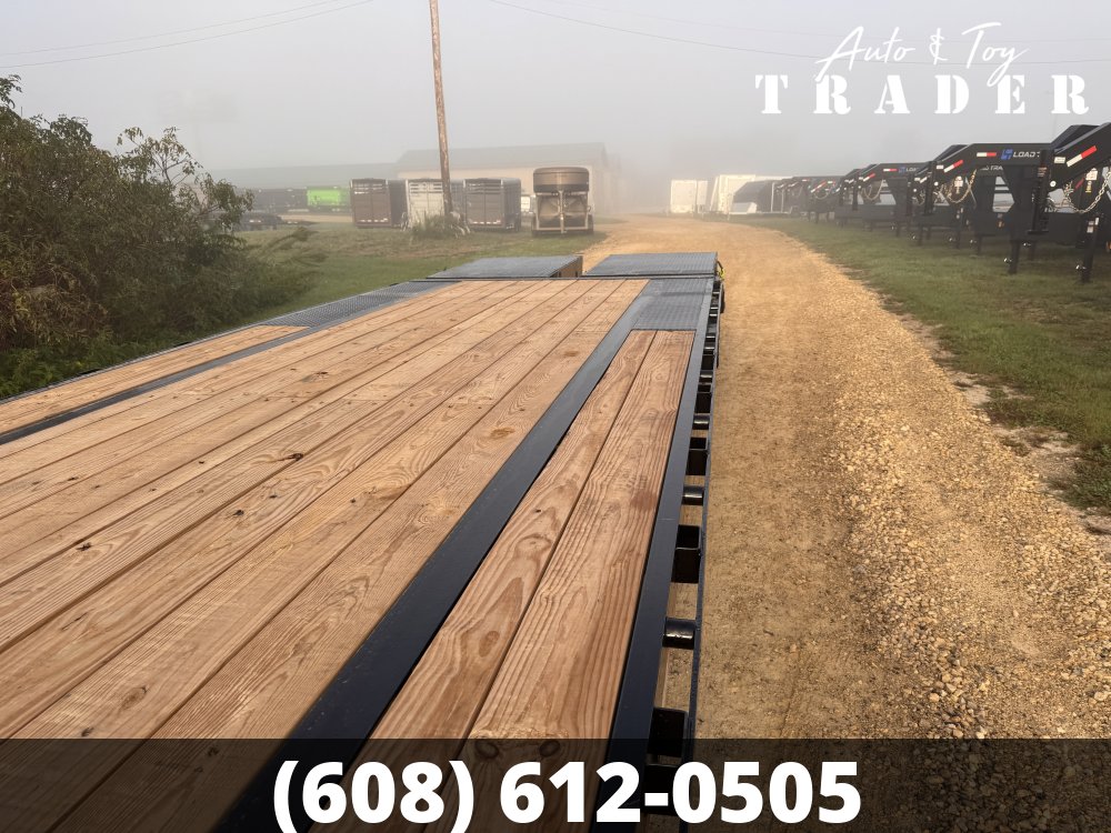 2027 Load Trail 102X28 Gooseneck Deckover Trailer