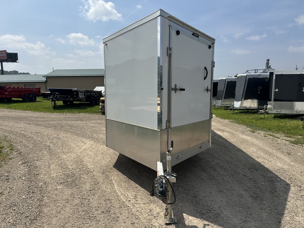 2024 Legend 7.5X27 Aluminum Explorer Enclosed Snowmobile