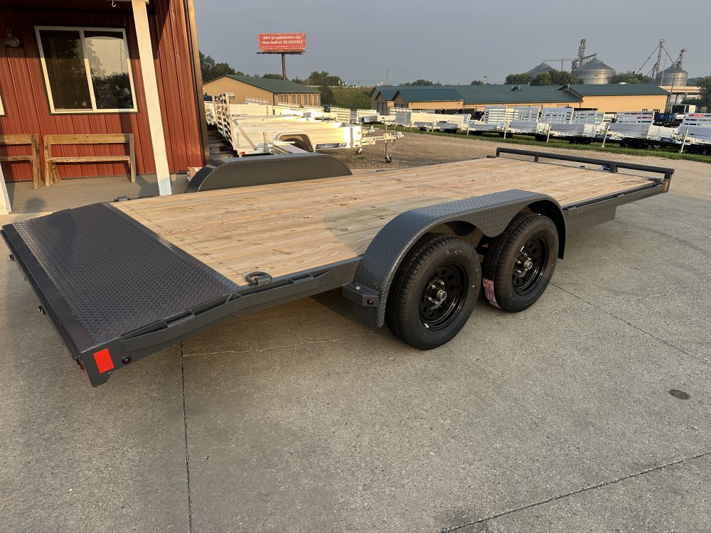 2026 Lamar Trailers 83X18 Car Hauler