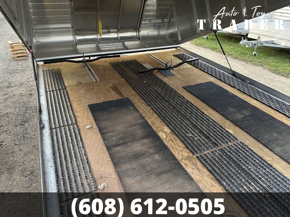 2018 Triton 101 X 11 Clamshell Tilt Snowmobile Trailer