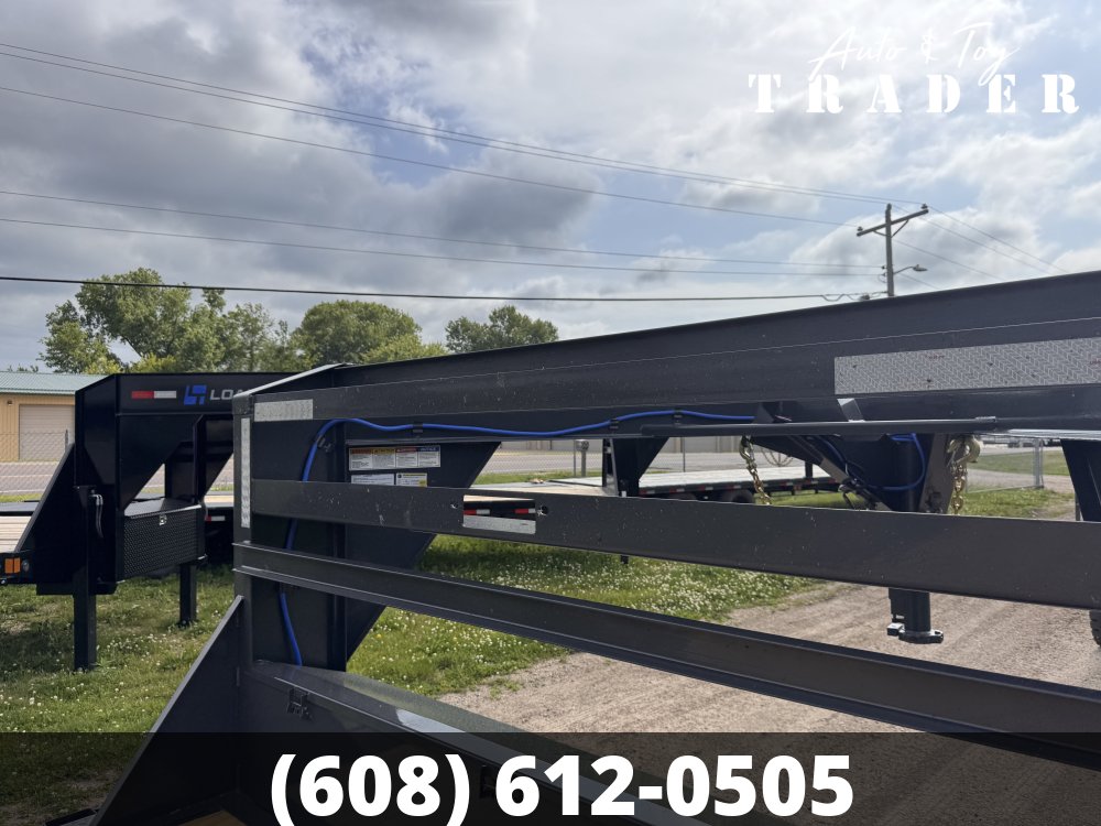 2027 Lamar Trailers 102X36 Gooseneck Car Hauler Trailer
