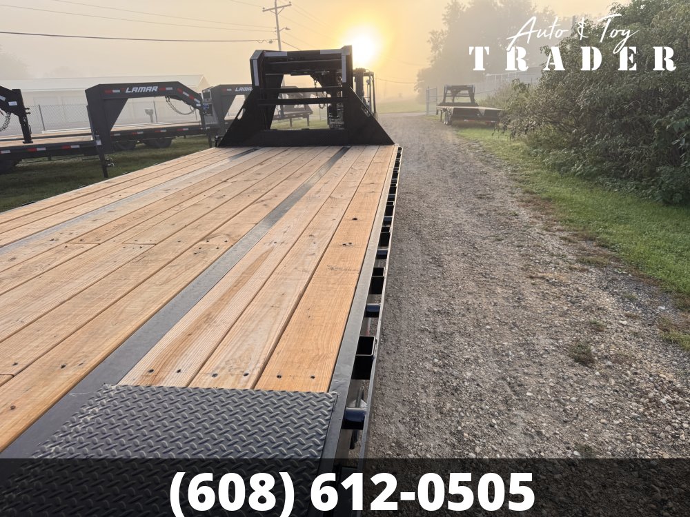 2027 Load Trail 102X32 Gooseneck Deckover Trailer