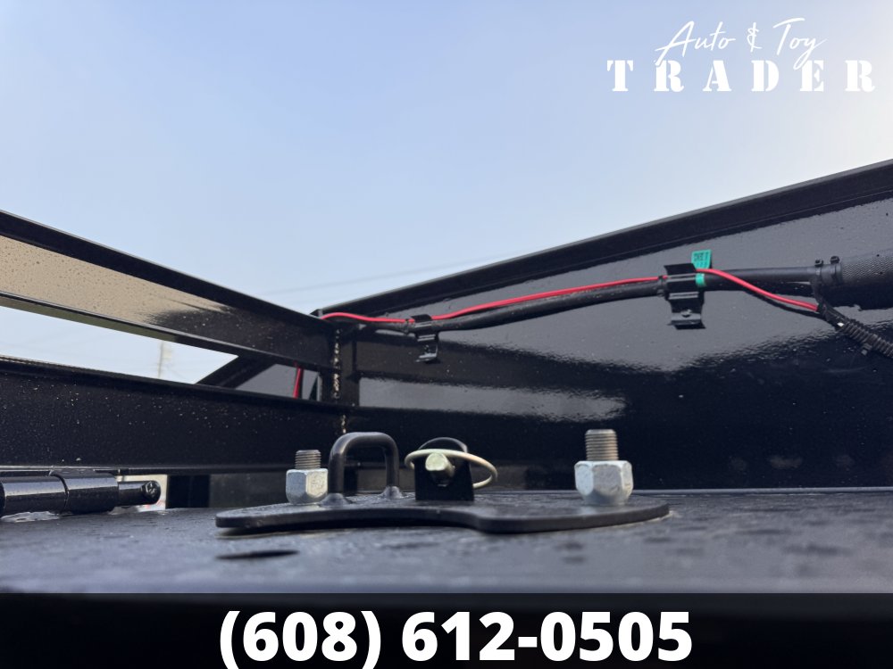 2027 Load Trail 102X32 Gooseneck Deckover Trailer