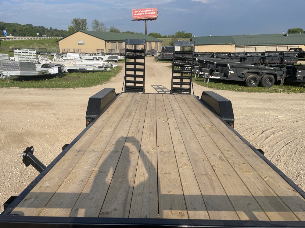 2025 Load Trail 83X20 Car Hauler